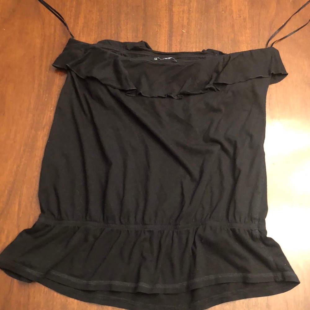 Black strapless shirt